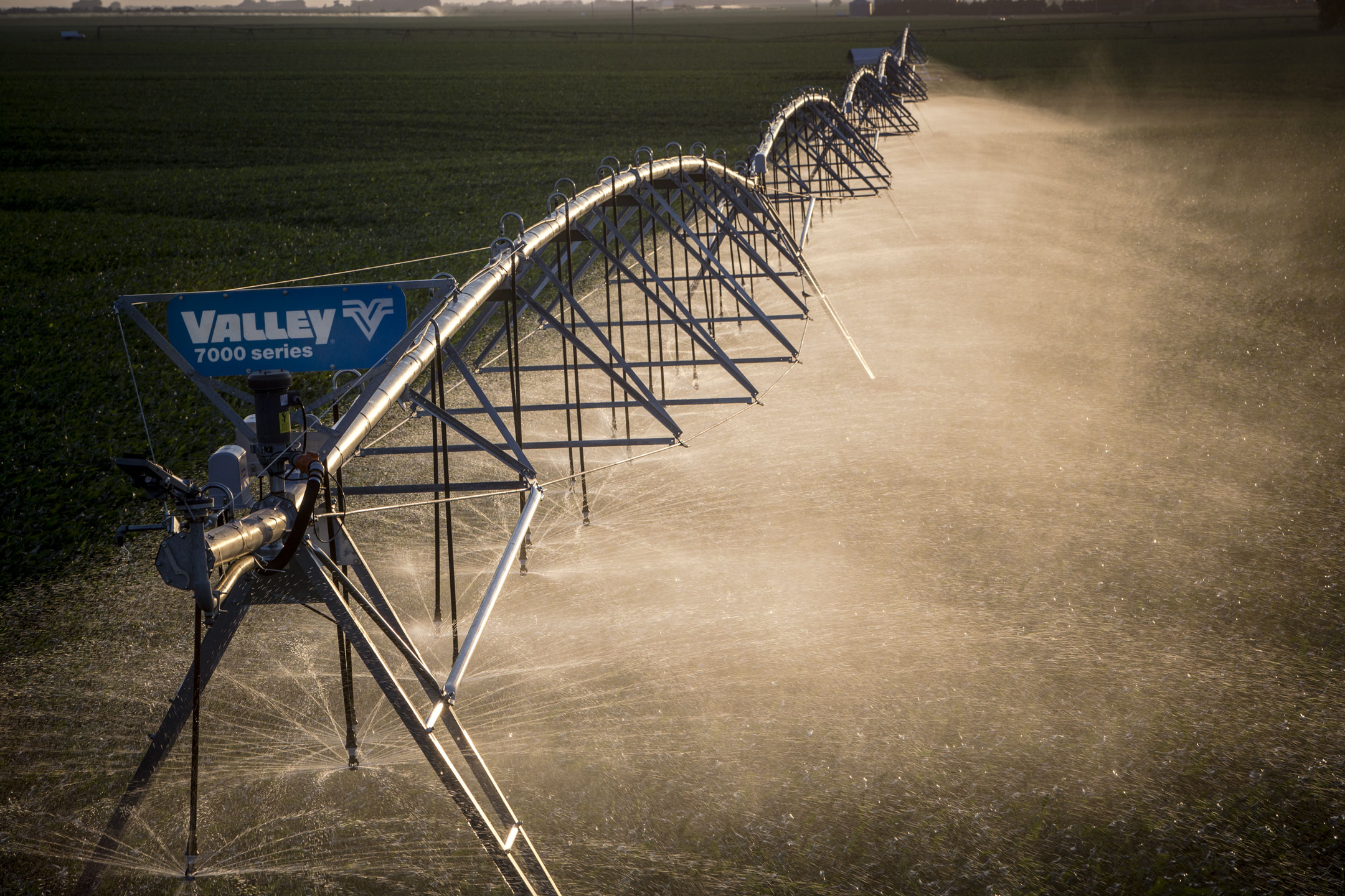 Valley irrigation system Chester Ag Systems N. Indiana South Chicago